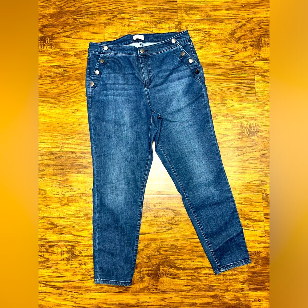 Crown & Ivy Jeans Size 14